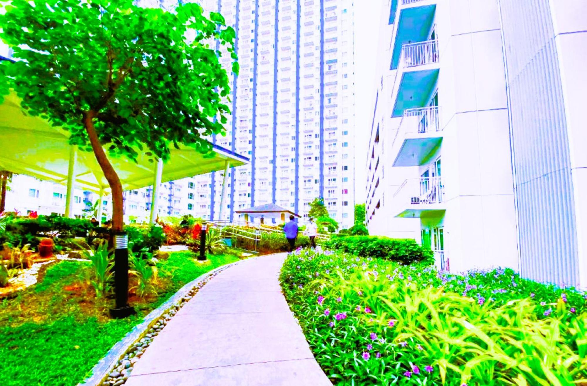 Grass Residences Rendezvous - Sm North Edsa Manila Exterior photo